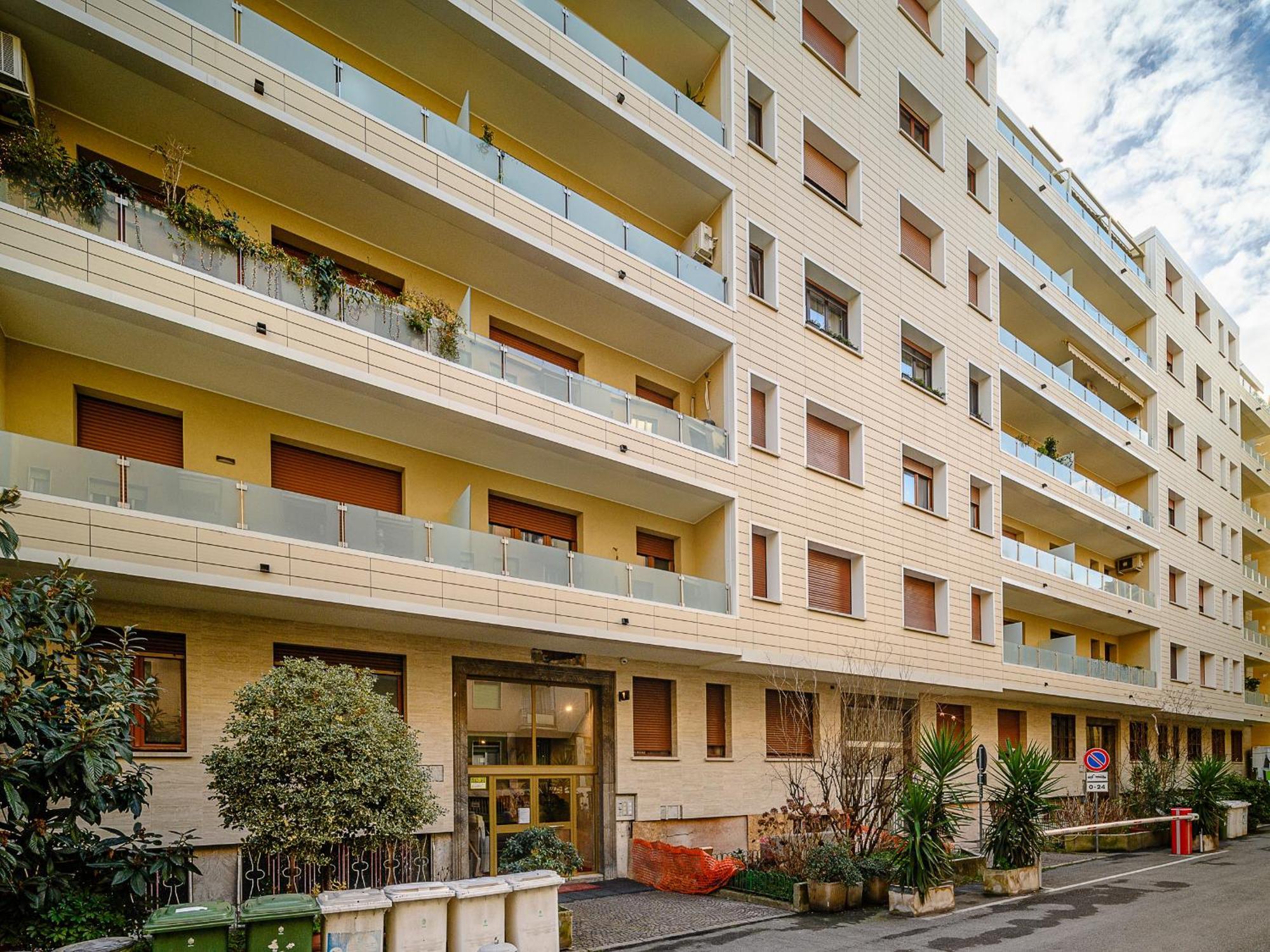 Classbnb - Spacious 20 Minutes From The Center Apartment Mailand